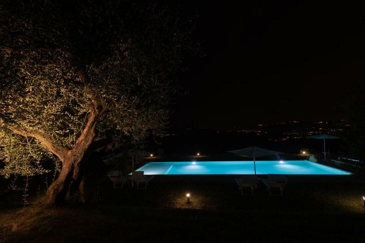 La Maggiolina Country House Montelabbate Bagian luar foto