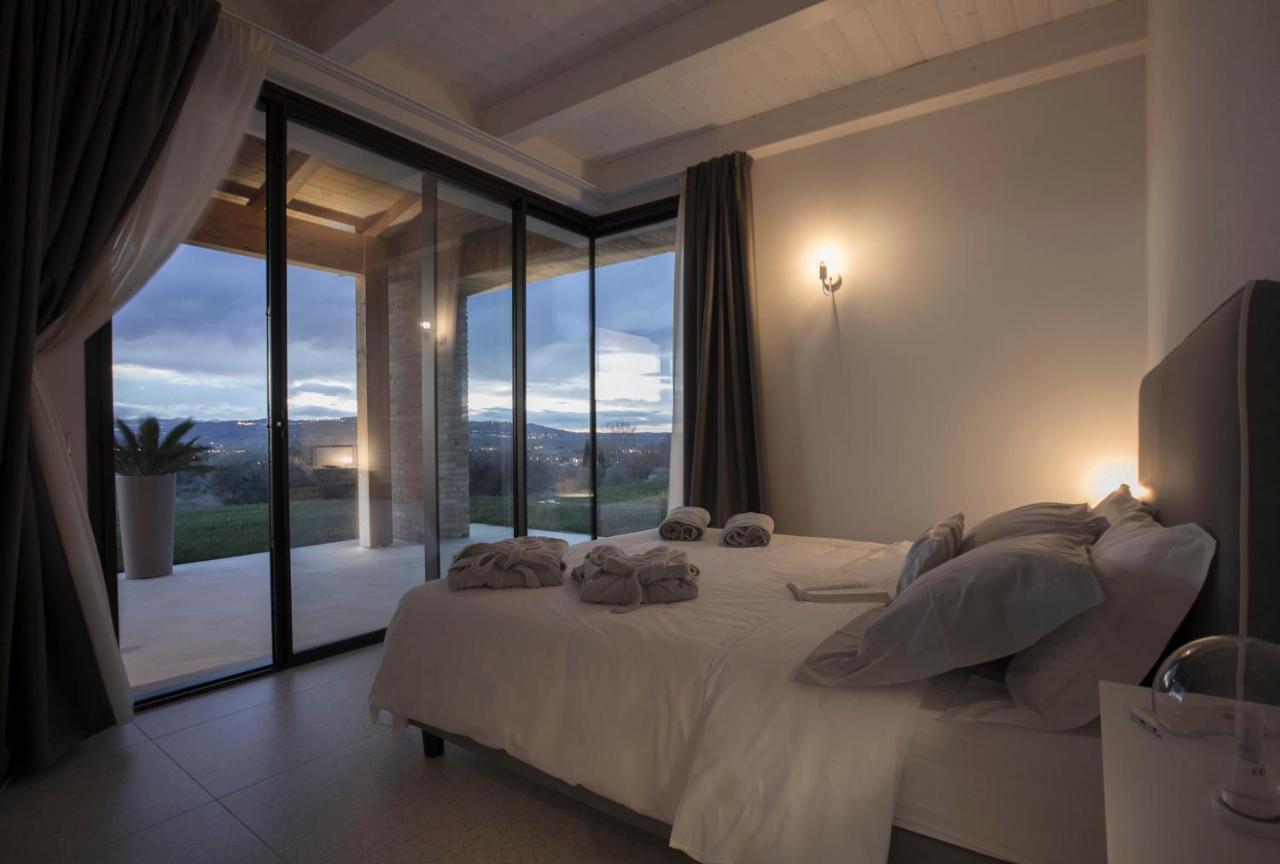 La Maggiolina Country House Montelabbate Bagian luar foto